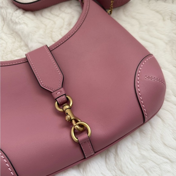 SOLD - Picture 4 of 7